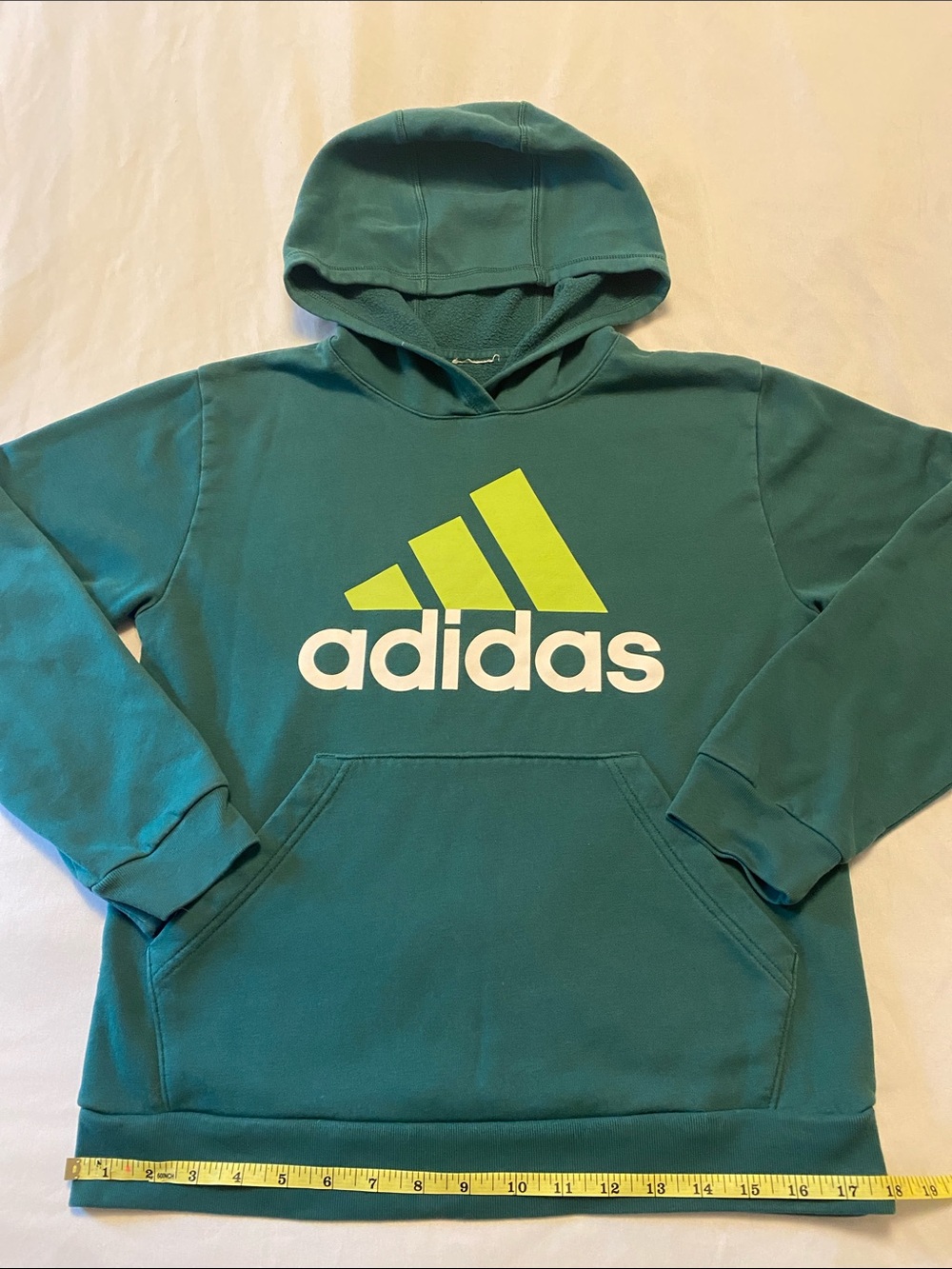 Adidas Sweatshirt